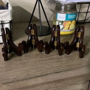 4 Pack Small Picture/Plate Holder New